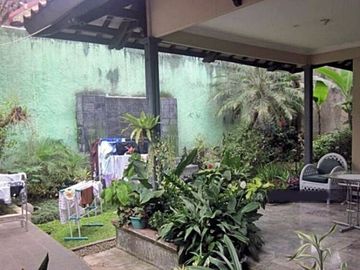 Rumah Nyaman di Geger Kalong Setiabudi Dekat Sukajadi