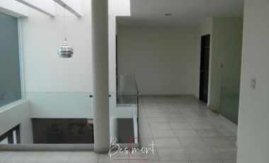 Casa en venta en Cluster 999, Lomas de Angelópolis