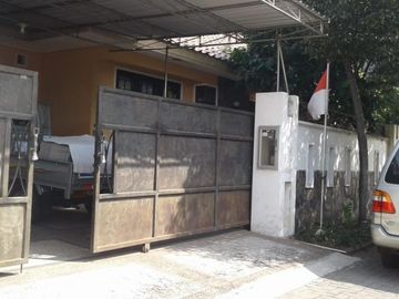 Jual Rumah Luas di Perumahan Pantai Mentari Daerah Kenjeran