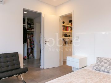 VENTA ESPECTACULAR CASA 5 AMBIENTES EN BARRIO PRIVADO LOS PATRICIOS SAN ISIDRO