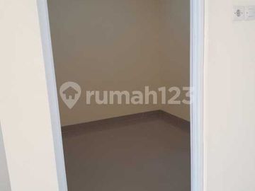 Dijual Rumah Model Minimalis Siap Huni Full Renovasi BSD Nusa Loka Sektor 14.6