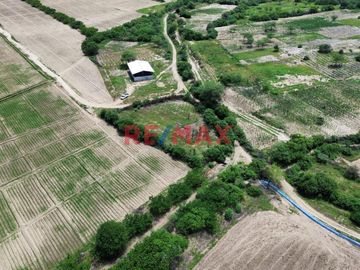 🚜 ¡Oportunidad Única para Inversionistas y Agricultores! 🌾

Descubra el potencial de este extenso terreno agrícola de 109.50 hectáreas situado en el