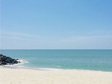 SE VENDE APARTAMENTO PUNTARENA OCEAN VILLAGE PLANTA BAJA FRENTE AL MAR