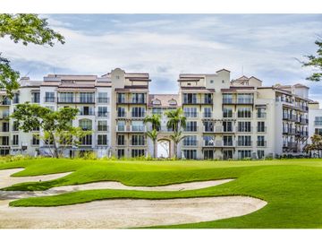 SE VENDE APARTAMENTO PUNTARENA OCEAN VILLAGE PLANTA BAJA FRENTE AL MAR