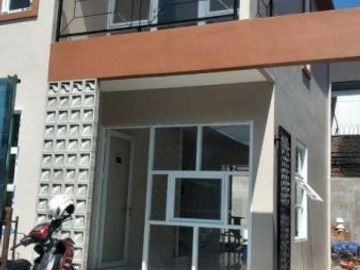 Jual Rumah siap huni di komplek margawangi estate Buahbatu Bandung Jawa barat Indonesia