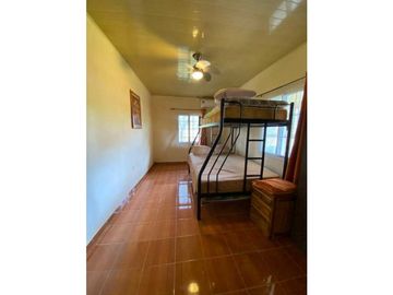VENDO CASA EN POTRERILLOS CON AREA DE BAR