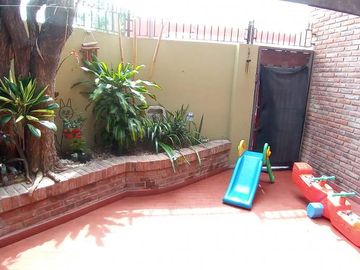 Casa en venta en Quilmes Oeste Centro
