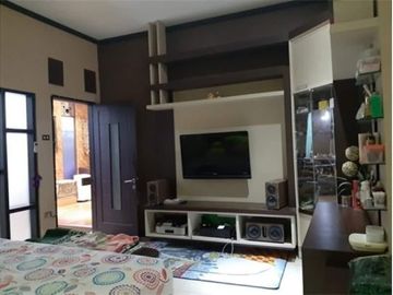DIJUAL RUMAH KOKOH TERAWAT STRATEGIS DI BINTARA JAYA BEKASI BARAT