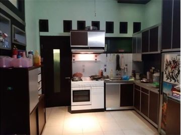 DIJUAL RUMAH KOKOH TERAWAT STRATEGIS DI BINTARA JAYA BEKASI BARAT