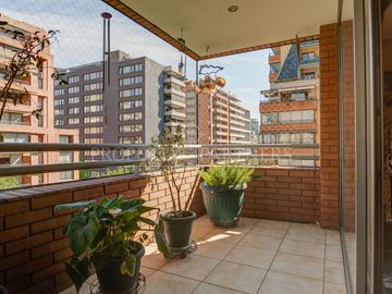 VENTA / Exclusivo Departamento / El Golf