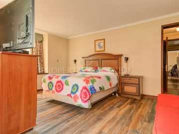 VENTA / Exclusivo Departamento / El Golf