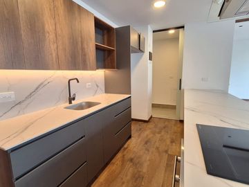 apartamento en arriendo en quarzzo. Cod A401237