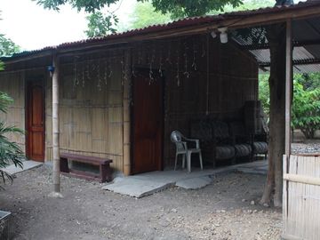 Dos Mangas 2600 M2: Se Vende Casa en Zona Rural, en la Montaña y Cerca del Mar en Dos Mangas