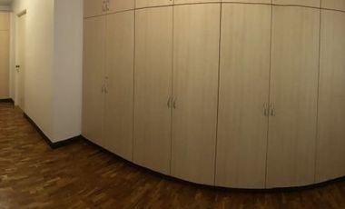 241 sqm 4BR, 2 car park El Jardin Del Presidente 1 Penthouse Unit