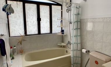 241 sqm 4BR, 2 car park El Jardin Del Presidente 1 Penthouse Unit