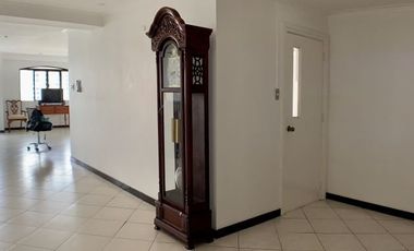 241 sqm 4BR, 2 car park El Jardin Del Presidente 1 Penthouse Unit