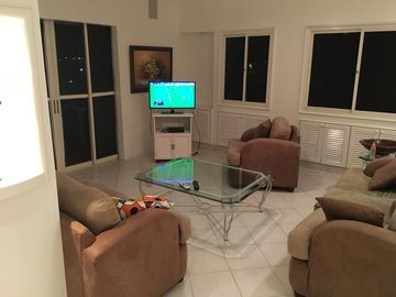 VEnta Departamento 4 dormitorios - Same