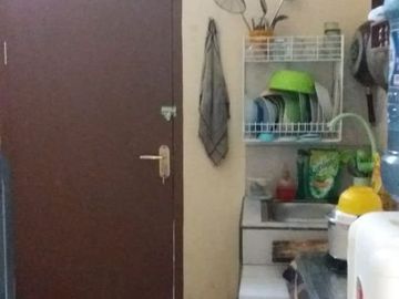 Dijual rumah second 2lantai murah cipayung, depok
