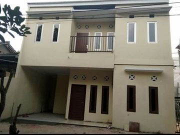 Dijual rumah second 2lantai murah cipayung, depok