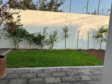CASA EN VENTA ZONA RECTA A CHOLULA IDEAL PARA CONSULTORIO U OFICINA
