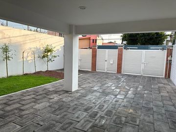 CASA EN VENTA ZONA RECTA A CHOLULA IDEAL PARA CONSULTORIO U OFICINA