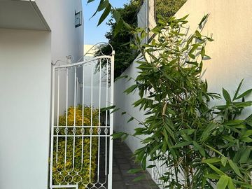 CASA EN VENTA ZONA RECTA A CHOLULA IDEAL PARA CONSULTORIO U OFICINA