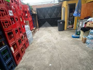 Casa en Venta en Cuatro poniente con Glorias Navales.
