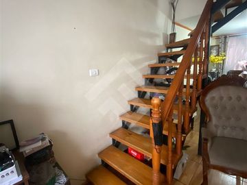 Casa en Venta en Cuatro poniente con Glorias Navales.