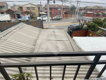 Casa en Venta en Cuatro poniente con Glorias Navales.