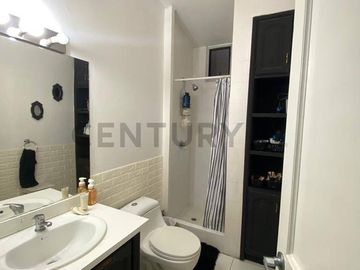 VENDO O CAMBIO PENTHOUSE DÚPLEX 212 m2, BODEGA Y PARQUEADEROS, GONZÁLEZ SUÁREZ