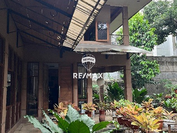 Dijual Rumah villa di gandaria utara jakarta selatan LT 1000m, LB 400m