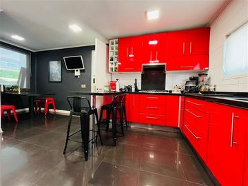 Se Vende, 2 casas en 1 terreno, 5000 mts2 Chicureo.