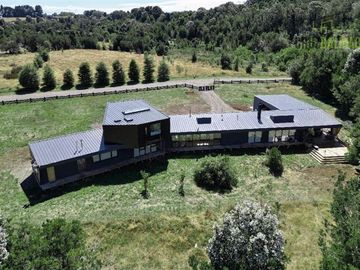 Casa en venta de 4 dorm. en Puerto Varas