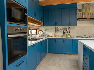 Casa en venta de 4 dorm. en Puerto Varas