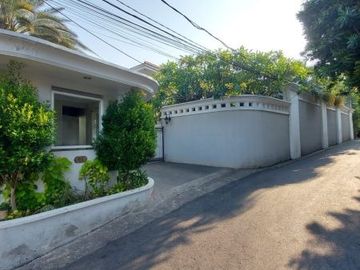 DIJUAL RUMAH MEWAH ELITE at PEJATEN BARAT dkt WARUNG BUNCIT, JAKSEL