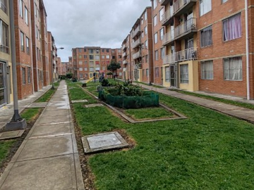 apartamento en venta en centro tocancipa. Cod V4848