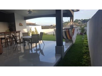 Se Vende Casa en San Miguelito $ 300 k