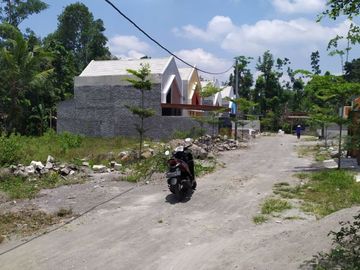 Nikmati Rumah Berkonsep Unik Dekat Candi Sewu Klaten