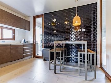 Casa en Venta en Frente colegio Craighouse.