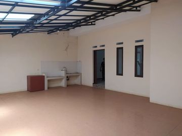 rumah BESAR SIAP HUNI di kawasan pendidikan jatinangor