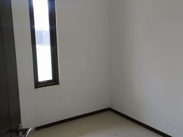 rumah BESAR SIAP HUNI di kawasan pendidikan jatinangor