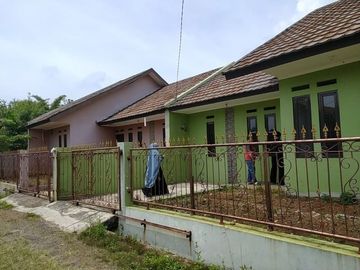 rumah BESAR SIAP HUNI di kawasan pendidikan jatinangor