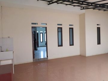 rumah BESAR SIAP HUNI di kawasan pendidikan jatinangor
