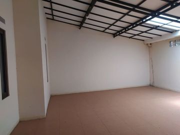 rumah BESAR SIAP HUNI di kawasan pendidikan jatinangor