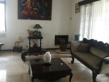 Rumah Klasik Luas at Kemang JakSel