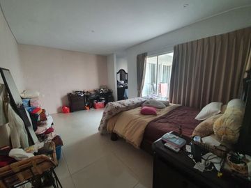 Rumah mewah marmer Graha Family siaphuni dan terawat