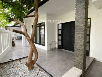 DIJUAL RUMAH MODERN HARGA MIRING DI CILEDUG
