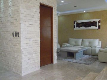 Casa  nueva en Venta en condominio, En Lomas de Jiutepec.