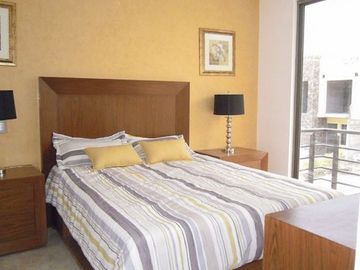 Casa  nueva en Venta en condominio, En Lomas de Jiutepec.
