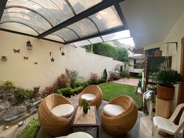 CASA DE VENTA, URB. EL CONDADO